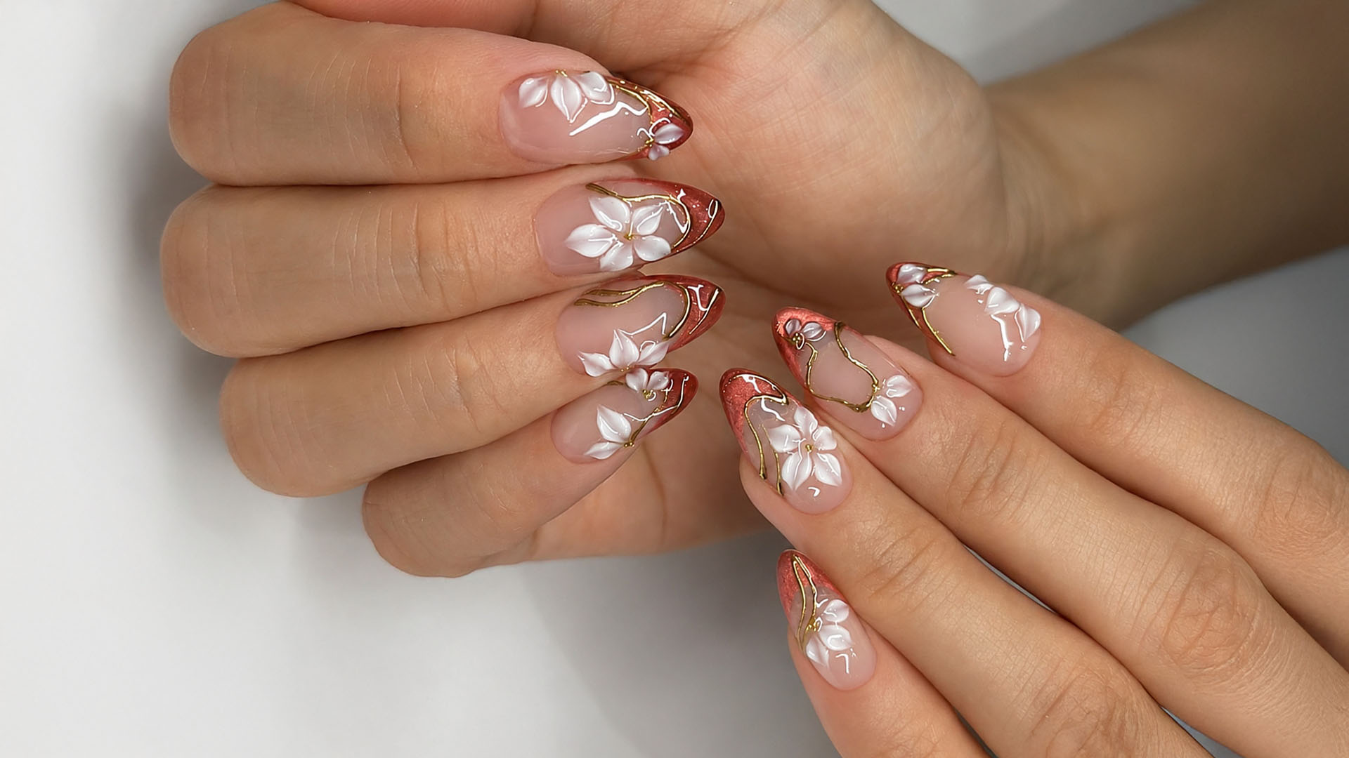 Superstar Dip Nails & Spa 
